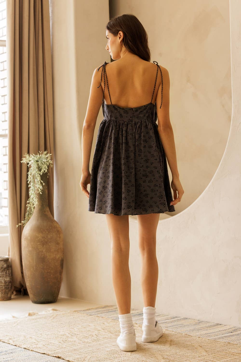 EMBROIDERED LARGE BOW BABY DOLL MINI DRESS