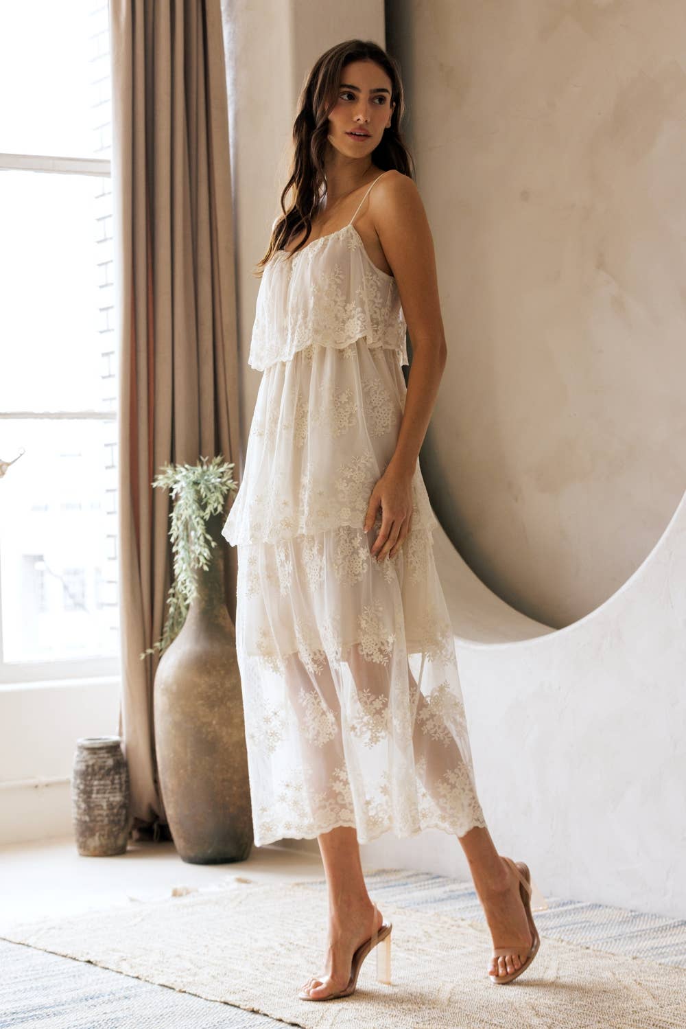 FLORAL TIERED LACE MIDI DRESS [Pre-order May 5th]